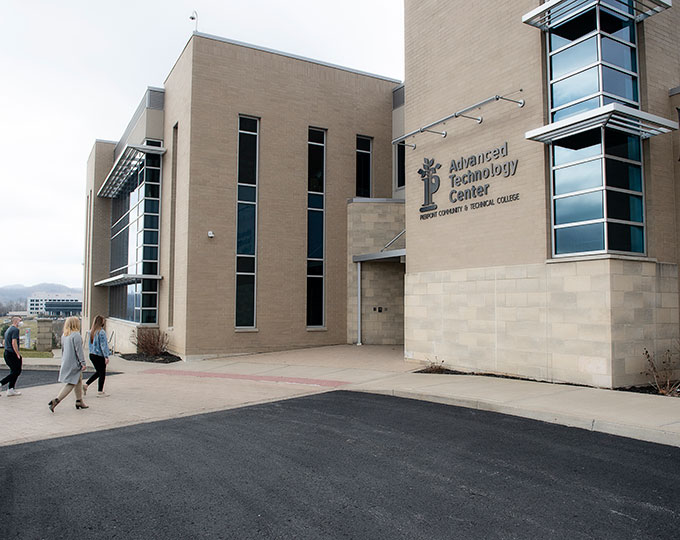 Students outside walking into the Advanced Technology Center a Pierpont