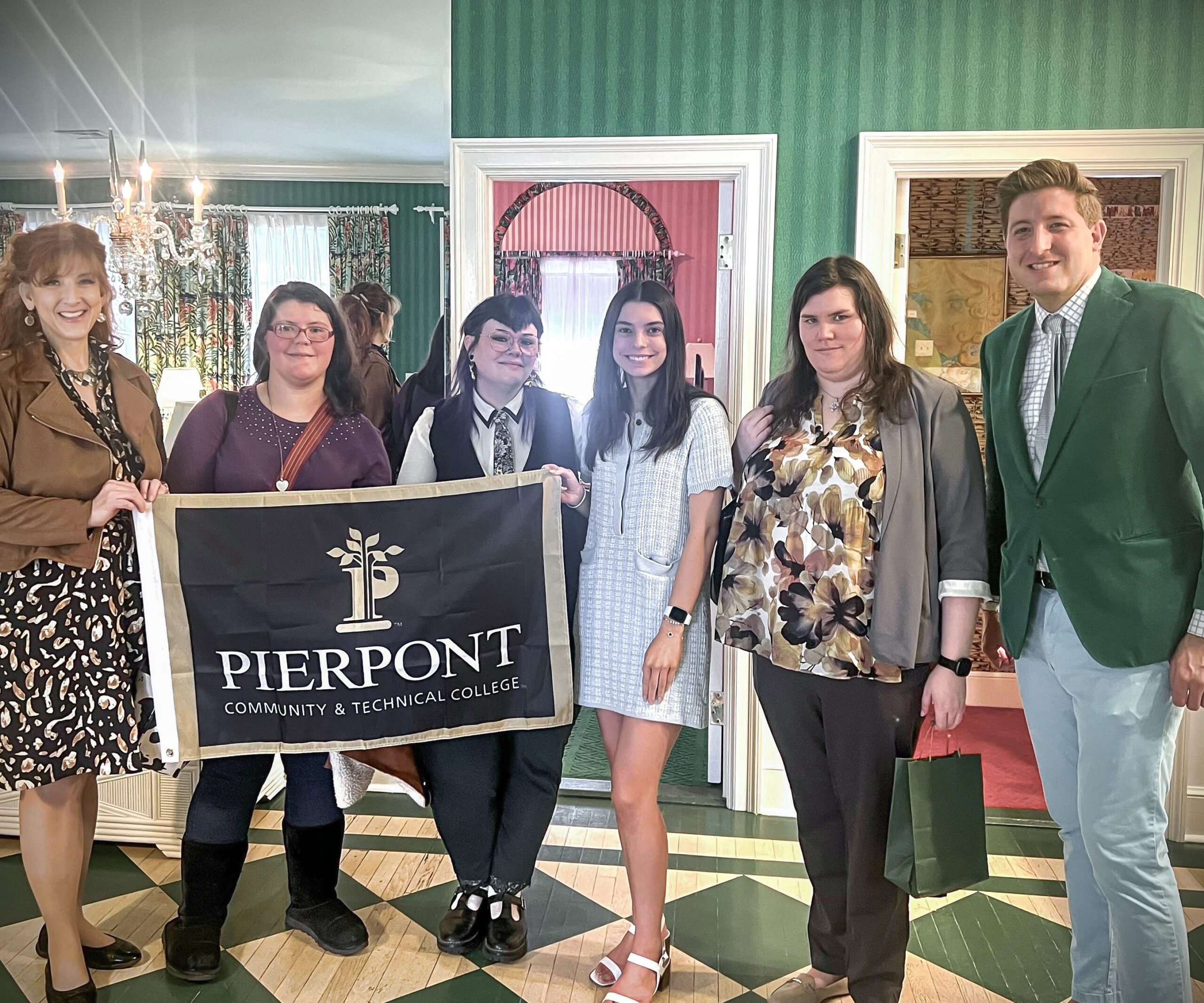 Pictured in a group is Rachel Beach, Applied Design Program Coordinator; Karlea Elmo; Haven Cochran; Olivia Mckisic; Rachael Reneau; and Rudy Saunders, Design Director for Dorothy Draper & Company, Inc.